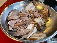 -老石黑山羊毛驴肉火锅(金凯广场店)