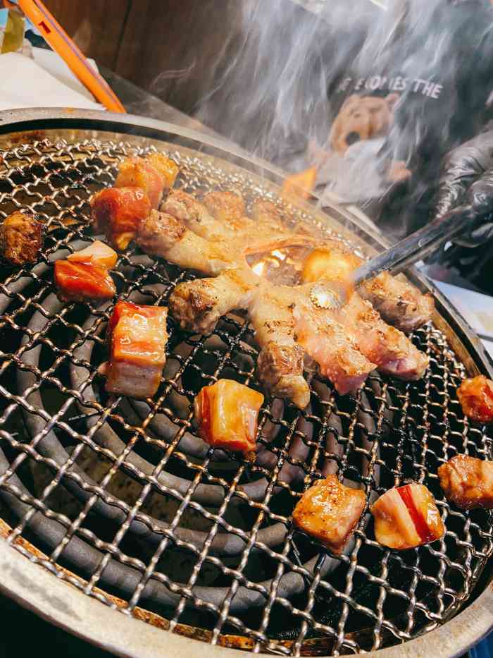 柳飘飘亚洲烤肉集合店九眼桥滨江路店