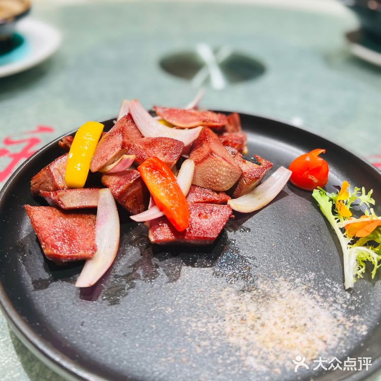 广州四十年网红老字号永利饭店 赏一线江景叹传统失传菜式[色]