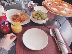 -WOLFGANG PUCK KITCHEN & BAR(迪士尼小镇店)