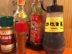 -拉面莊夢語＆中华料理八椿