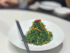 虫草花拌沙葱-伊祥·敦煌楼