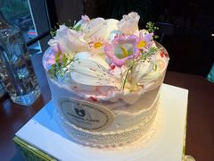 蜜桃冷萃酸奶乌龙奶布丁特调奶油蛋糕-小苍兰风铃草蛋糕甜品(沈阳店)