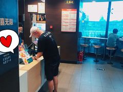-麦当劳(展览路店)