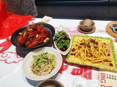 -肥肥虾庄·金牌油焖大虾(杨园滨江时代walk店)
