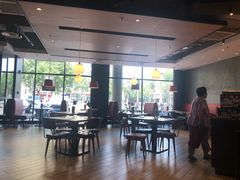 -必胜客(新中纬店)