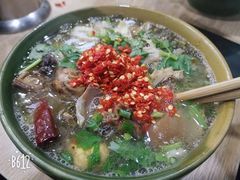 -全家福米线