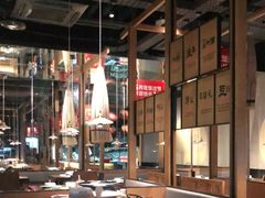 大堂-九锅一堂酸菜鱼(新南凯德直营店)