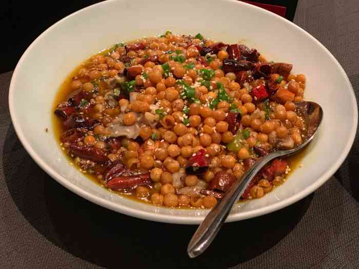 拾久-"过生日,老公选的黑珍珠新京菜,北京必吃榜."-大众点评移动版