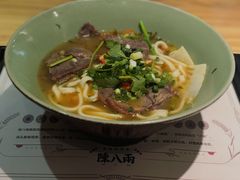 牛肉面-陳八两面家(滨江天街店)
