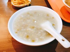绿豆粥-方中山胡辣汤(西安高新区店)