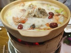 -聚汇三少·龙虾·中餐厅(莫邪路新天地店)