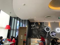 -必胜客(武汉欢乐谷店)