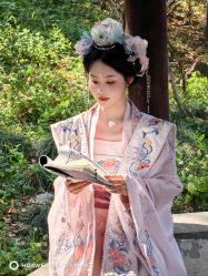 -洛水阁·汉服妆造体验馆(山塘街店)