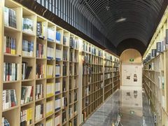 -新华书店(印象城店)