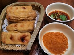 -老滇山寨•云南特色菜•地方菜•民族风情歌舞表演(金碧店)