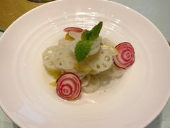 -桃源青花时尚餐厅(金钟广场店)
