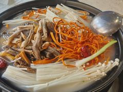 -九寨特色牦牛肉汤锅 羊肉汤锅