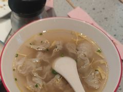 -小杨生煎(金山百联购物中心3楼店)