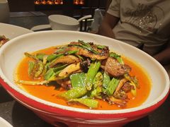 -万重锦·人文川菜馆(骡马市店)