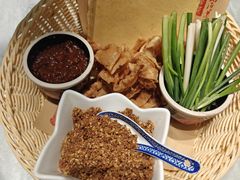 -鲁菜根·泰山菜(泰山店)
