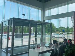 -TESLA 特斯拉(北京南四环中路特斯拉中心)