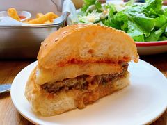 老泰泰汉堡-悠航SLOWBOAT(三里屯店)
