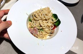 French Creamy Bacon Pasta