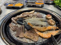 -哈哈碳都·牛肋条无限自助烤肉(台江万达店)