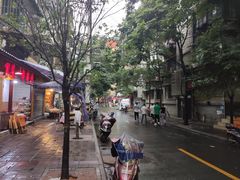 -全家福米线