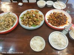 -鸿运大厨·大馅饺子·家常菜