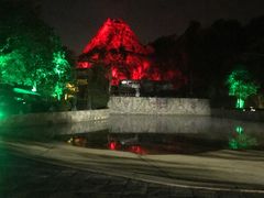 -森波拉火山温泉