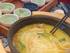 -桥香园过桥米线(国贸店)