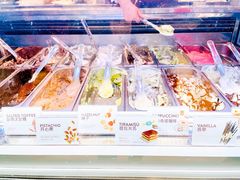-VENCHI 闻绮(北京国贸商城店)