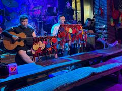 -江湖酒吧(老外滩店)