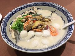 八宝鱼头-山外山菜馆(玉泉路店)