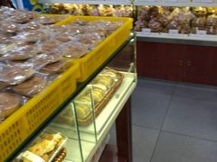 面包甜点陈列柜-生活林(河北路店)