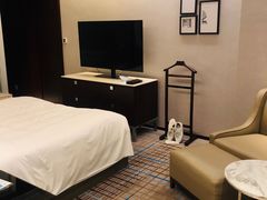 -上海龙之梦万丽酒店