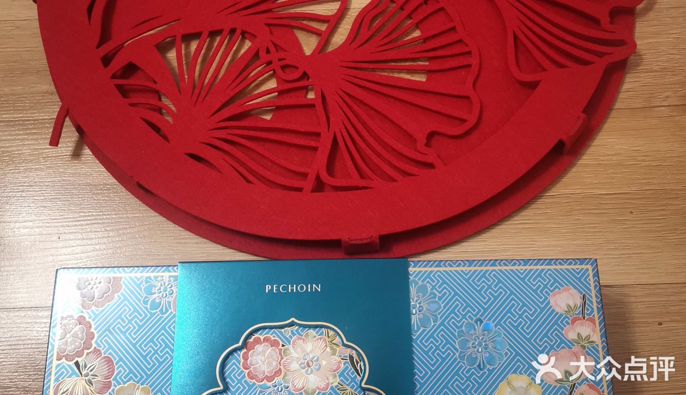 [红包]春节送礼清单|[礼花]送人玫瑰🌹，手有余香