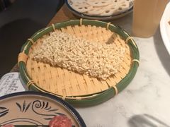 -尚尚仙·酸汤猪手·猪肚鸡火锅(华联万柳购物中心店)