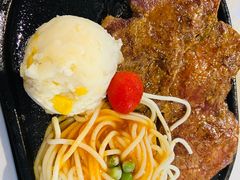 -豪客来牛排(空港华联店)