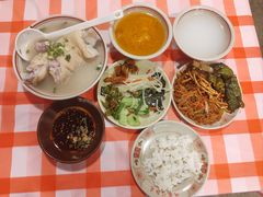 -老方桌烂蹄花川菜馆(九龙坡店)