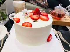 小红花简约款动物奶油蛋糕-艾加柒克蛋糕茶歇甜品台(春熙路店)