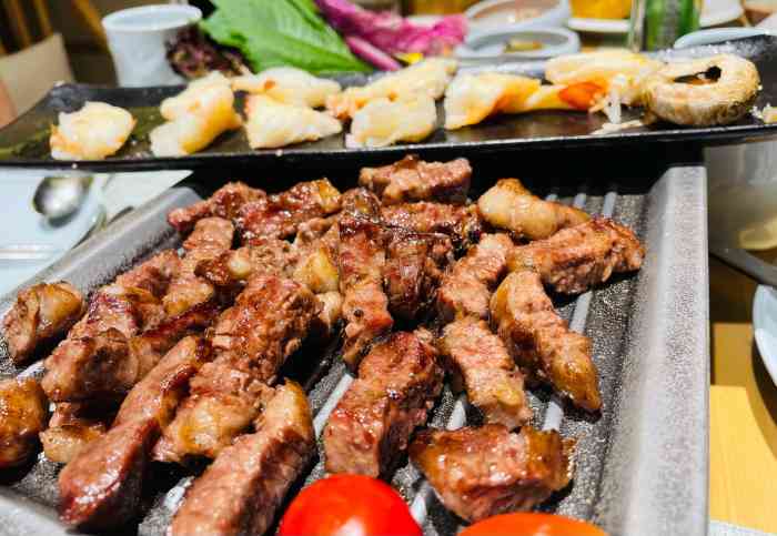 炙膳烤肉(物贸店)-"玩境好,服务佳,囗感好,全家都非常喜欢17.