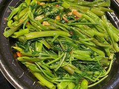 -港丽餐厅(高德置地店)