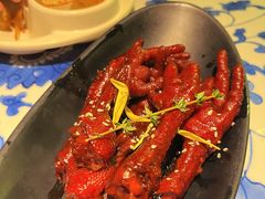 吮指鸡爪-桂满陇天书(南京德基旗舰店)