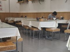 -秦香陕西食府(华贸天地店)