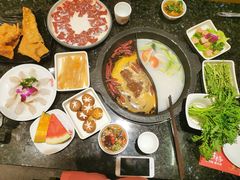 鸳鸯锅-井格重庆火锅(临平银泰城店)