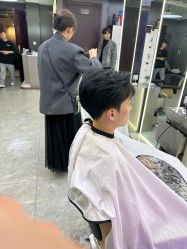 -藤野造型烫发染发