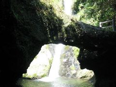 -夏霖九天银瀑风景区